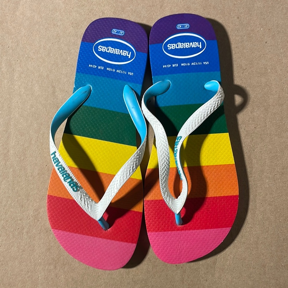NWT Haviana Flip Flops